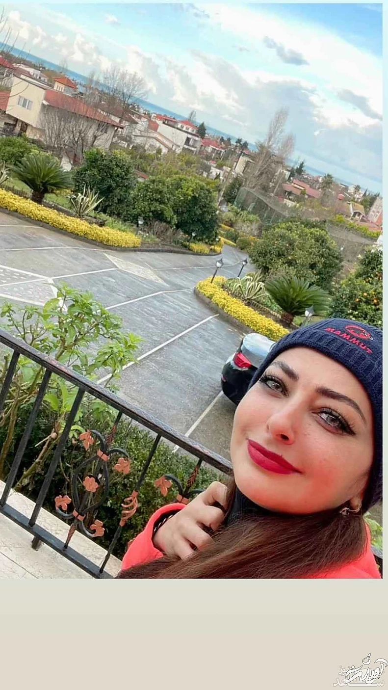 تیپ نامتعارف نفیسه روشن در ویلای لاکچری